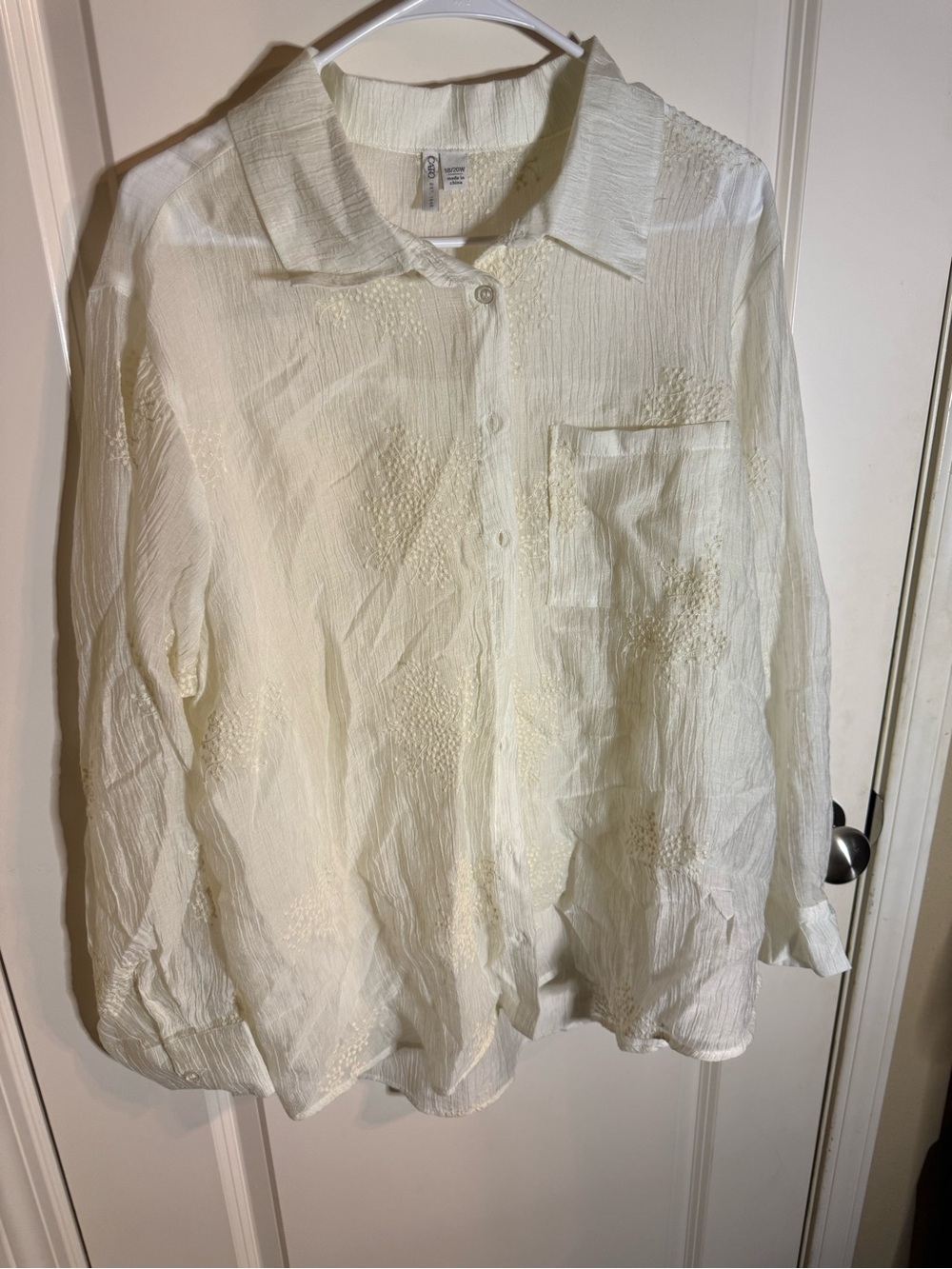 Cato Cream Embroidered Button Down Shirt Size 18/20W Textured Boho Blouse
